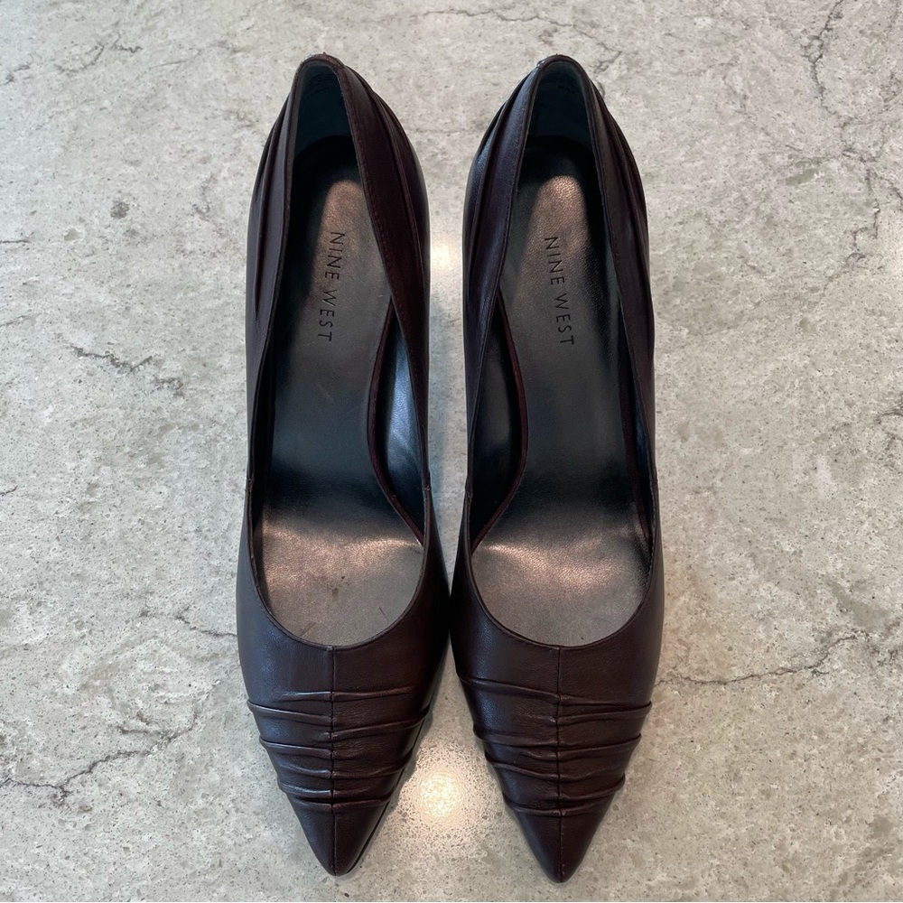 BRAND NEW NINE WEST HEELS (never worn)